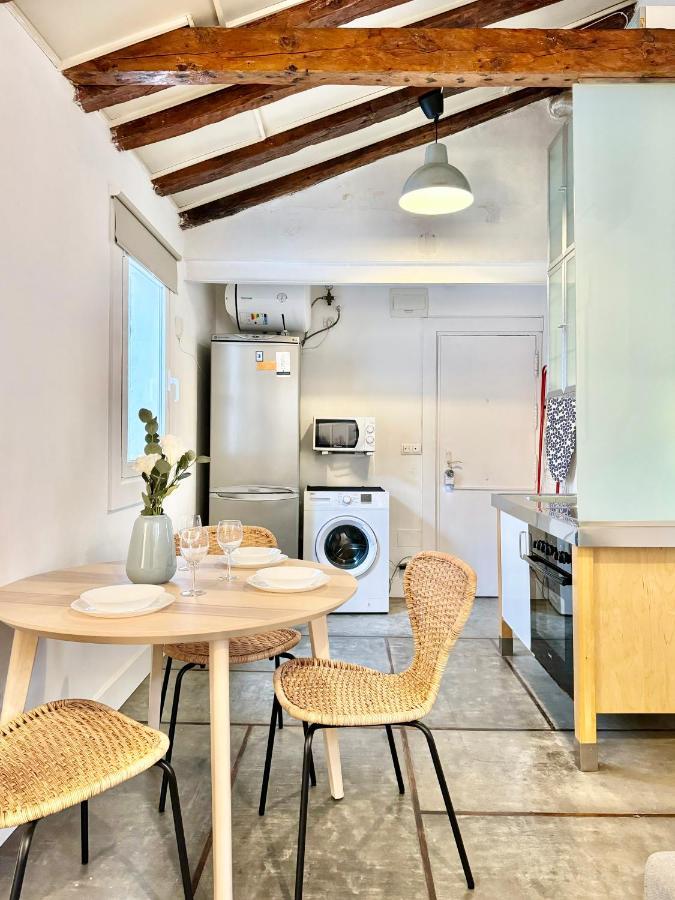 Charming Tirso De Molina IV Apartment Madrid Exterior photo